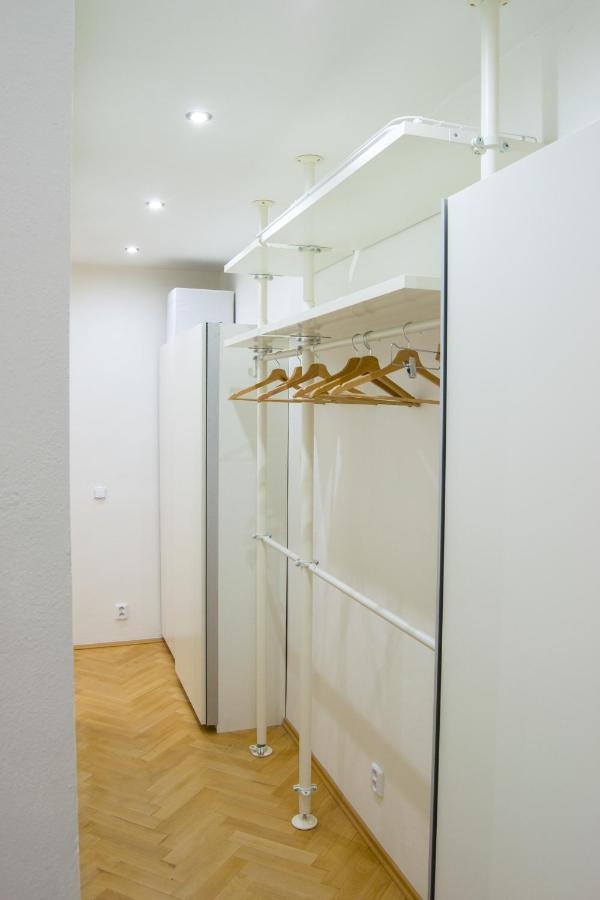 Apartment In Downtown Оломоуц Екстериор снимка
